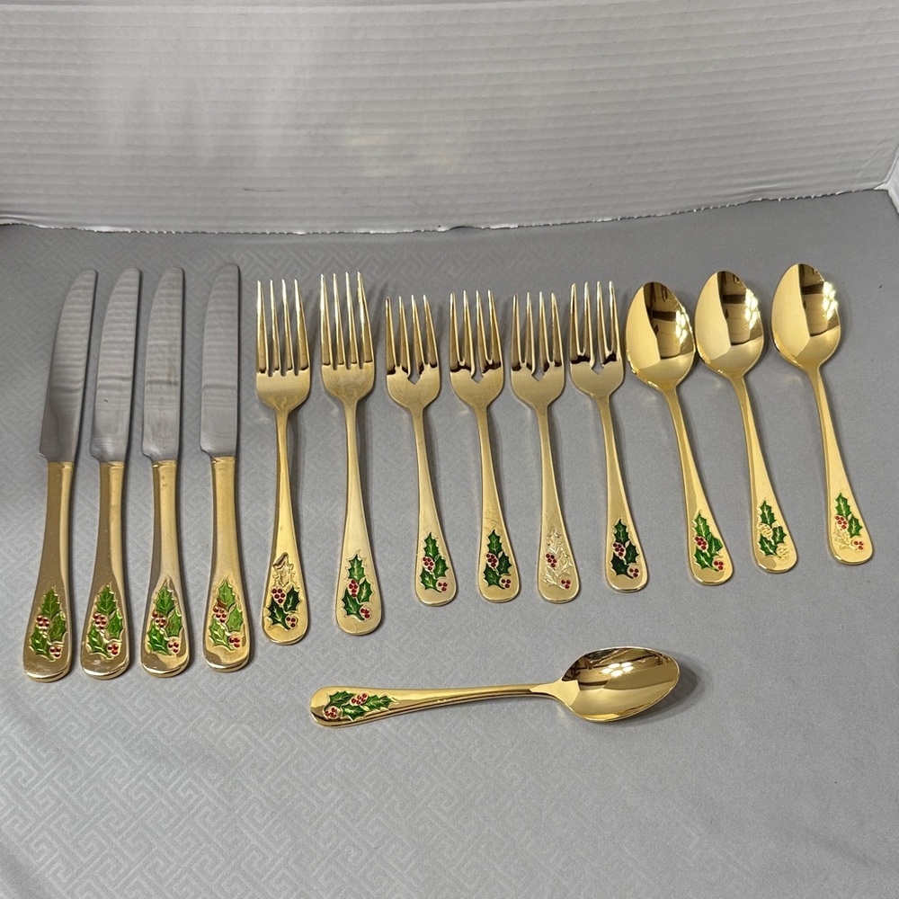 Holly Berry Gold Tone Stainless Steel Flatware
14 Pc Retired Pattern Japan